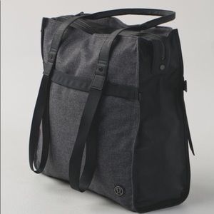 Lululemom Follow Your Bliss Gym Bag/Tote